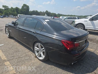 2014 BMW 7 Series Sedan 750Li xDrive - miniatura 6