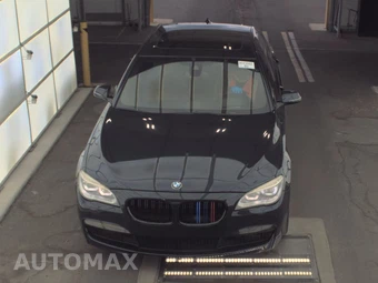 2014 BMW 7 Series Sedan 750Li xDrive - miniatura 2