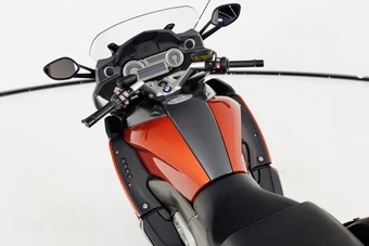 2014 BMW K1600GT - miniatura 16