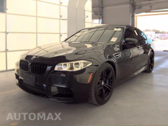 2014 BMW M5 Sedan