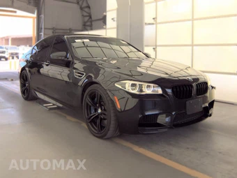 2014 BMW M5 Sedan - miniatura 3