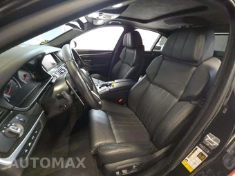 2014 BMW M5 Sedan – miniatura 6