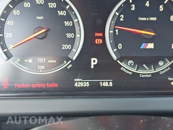 2014 BMW M6 Coupe - miniatura 12