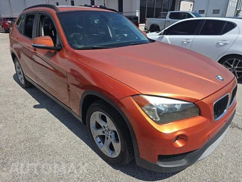 2014 BMW X1 Sports Activity Vehicle sDrive28i - miniatura 4