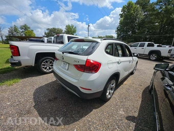 2014 BMW X1 Sports Activity Vehicle sDrive28i - miniatura 3