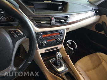 2014 BMW X1 Sports Activity Vehicle sDrive28i XLINE – miniatura 10