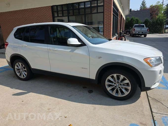 2014 BMW X3 Sports Activity Vehicle xDrive28i – miniatura 4