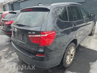 2014 BMW X3 Sports Activity Vehicle xDrive28i – miniatura 4