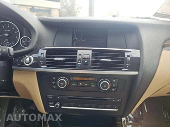 2014 BMW X3 Sports Activity Vehicle xDrive28i – miniatura 10