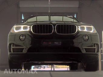 2014 BMW X5 Sports Activity Vehicle sDrive35i - miniatura 3