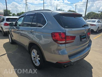 2014 BMW X5 Sports Activity Vehicle sDrive35i - miniatura 2