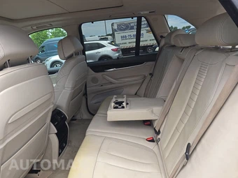2014 BMW X5 Sports Activity Vehicle xDrive35i - miniatura 13