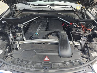 2014 BMW X5 Sports Activity Vehicle xDrive35i - miniatura 15