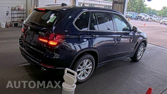 2014 BMW X5 Sports Activity Vehicle xDrive35i - miniatura 4
