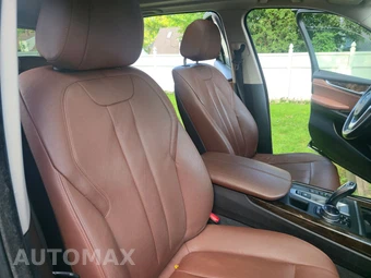 2014 BMW X5 Sports Activity Vehicle xDrive35i - miniatura 9