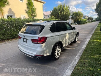2014 BMW X5 Sports Activity Vehicle xDrive35i XLINE - miniatura 5