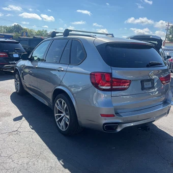 2014 BMW X5 Sports Activity Vehicle xDrive50i M SPORT LINE - miniatura 6
