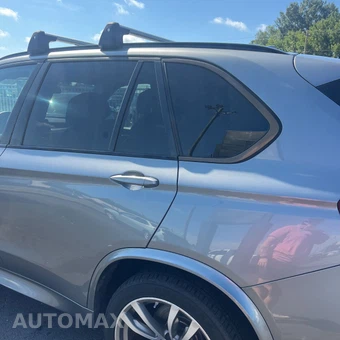 2014 BMW X5 Sports Activity Vehicle xDrive50i M SPORT LINE - miniatura 8