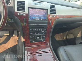 2014 Cadillac Escalade ESV Luxury 1SB – miniatura 11
