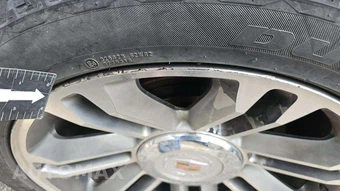 2014 Cadillac Escalade Premium 1SC – miniatura 44
