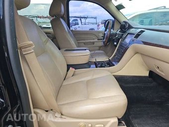 2014 Cadillac Escalade Premium 1SC – miniatura 8