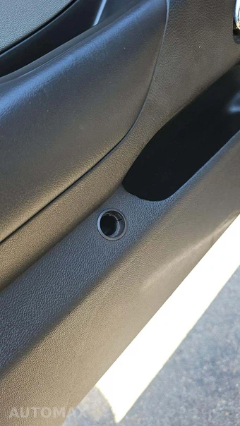 2014 Chevrolet Camaro LS Coupe 2LS – miniatura 31