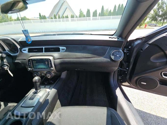 2014 Chevrolet Camaro LT Coupe 1LT - miniatura 19