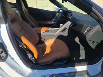 2014 Chevrolet Corvette Stingray Coupe 2LT - miniatura 8