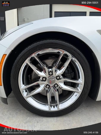 2014 Chevrolet Corvette Stingray Z51 Convertible 3LT - miniatura 27