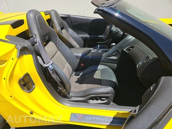 2014 Chevrolet Corvette Stingray Z51 Convertible 3LT - miniatura 8
