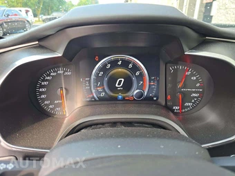 2014 Chevrolet Corvette Stingray Z51 Coupe 3LT - miniatura 9