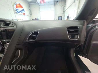 2014 Chevrolet Corvette Stingray Z51 Coupe 3LT - miniatura 17