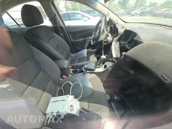 2014 Chevrolet Cruze 1LT 1FL – miniatura 8