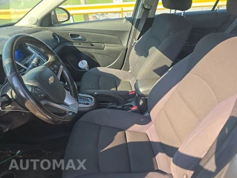 2014 Chevrolet Cruze 1LT 1SD – miniatura 7
