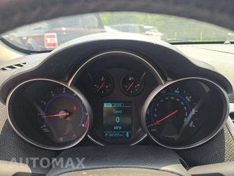 2014 Chevrolet Cruze 1LT 1SD – miniatura 6