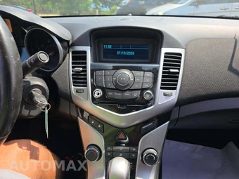 2014 Chevrolet Cruze 1LT 1SD – miniatura 7