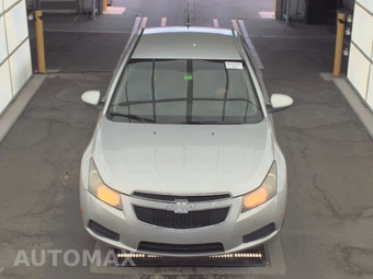 2014 Chevrolet Cruze 1LT 1SD - miniatura 2