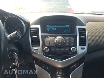 2014 Chevrolet Cruze 1LT 1SD – miniatura 11