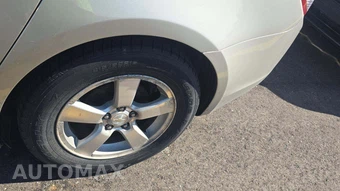 2014 Chevrolet Cruze 1LT 1SD – miniatura 25
