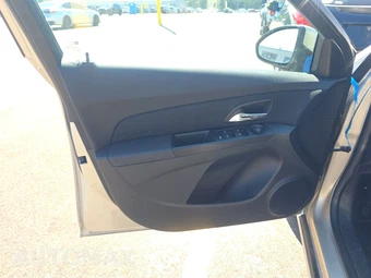 2014 Chevrolet Cruze 1LT 1SD – miniatura 9