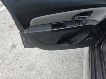 2014 Chevrolet Cruze LS 1SB - miniatura 9