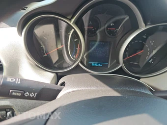 2014 Chevrolet Cruze LS 1SB - miniatura 7