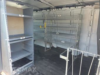 2014 Chevrolet Express 1500 Cargo Van 1WT 135.0" WB – miniatura 13