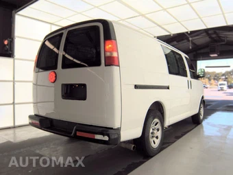 2014 Chevrolet Express 1500 Cargo Van 1WT 135.0" WB – miniatura 4