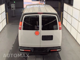 2014 Chevrolet Express 1500 Cargo Van 1WT 135.0" WB – miniatura 5