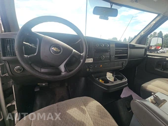2014 Chevrolet Express 1500 Cargo Van 1WT 135.0" WB - miniatura 11