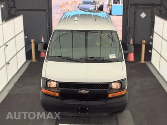 2014 Chevrolet Express 1500 Cargo Van 1WT 135.0" WB - miniatura 2
