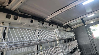 2014 Chevrolet Express 1500 Cargo Van 1WT 135.0" WB - miniatura 27