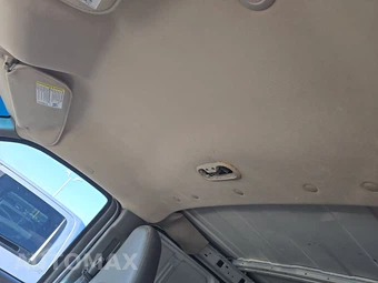 2014 Chevrolet Express 1500 Cargo Van 1WT 135.0" WB – miniatura 17