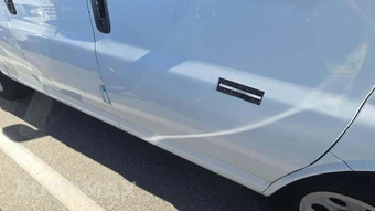 2014 Chevrolet Express 1500 Cargo Van 1WT 135.0" WB – miniatura 22